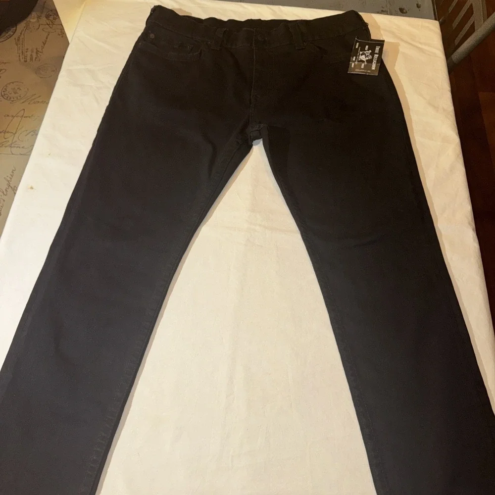 True Religion Jeans Mens 40x32 Black Geno Relaxed Slim No Flap Stretch NWT